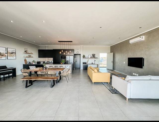 3 BEDROOM APARTMENT FOR SALE IN MIDSTREAM ESTATE